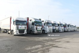 Гуманитарный конвой, отправленный из Азербайджана, пересёк границу и направился в Иран-ФОТО -ВИДЕО -ОБНОВЛЕНО 