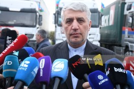 Гуманитарный конвой, отправленный из Азербайджана, пересёк границу и направился в Иран-ФОТО -ВИДЕО -ОБНОВЛЕНО 