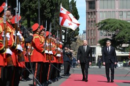 церемония официальной встречи Президента Ильхама Алиева в Тбилиси
