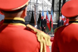 церемония официальной встречи Президента Ильхама Алиева в Тбилиси