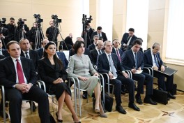 Президент Азербайджана и Премьер-министр Грузии выступили с заявлениями для прессы - ВИДЕО-ОБНОВЛЕНО-1 