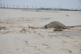 МЧС проводит эвакуационные работы  в селе Ситалчай Хызинского района - ФОТО 