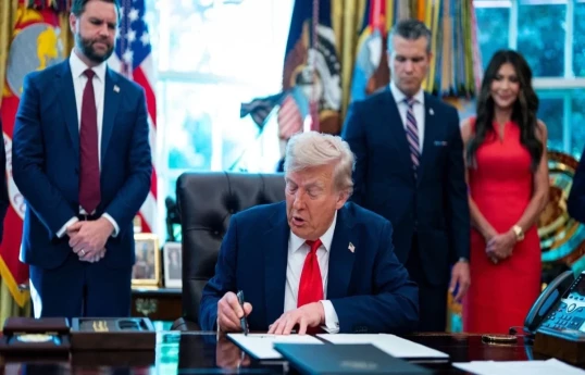СМИ: администрация Трампа пообещала своим членам помилование перед уходом с должности
