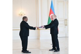 Президент Ильхам Алиев принял новоназначенного посла Королевства Эсватини