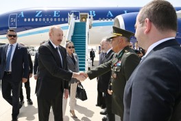 Президент Азербайджана Ильхам Алиев прибыл в Турцию с рабочим визитом