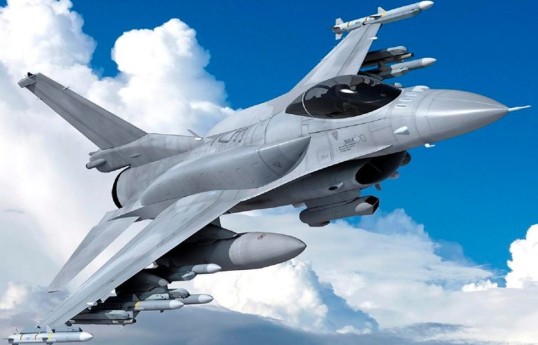 Словакия получила 14 американских истребителей F-16 Block 70