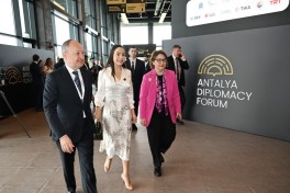 Мехрибан Алиева приняла участие в панели в рамках Анталийского дипломатического форума -ФОТО 
