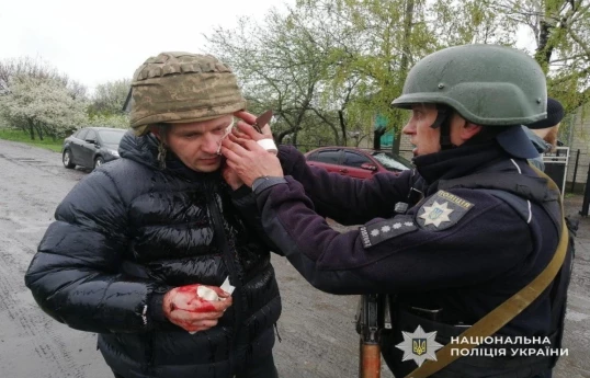 В Украине в полицейских бросили гранату, ранены 5 человек