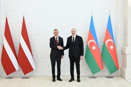 Состоялась церемония официальной встречи Президента Латвии-ФОТО 