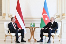 встреча один на один Президента Азербайджанской Республики Ильхама Алиева с Президентом Латвийской Республики Эдгарсом Ринкевичсом