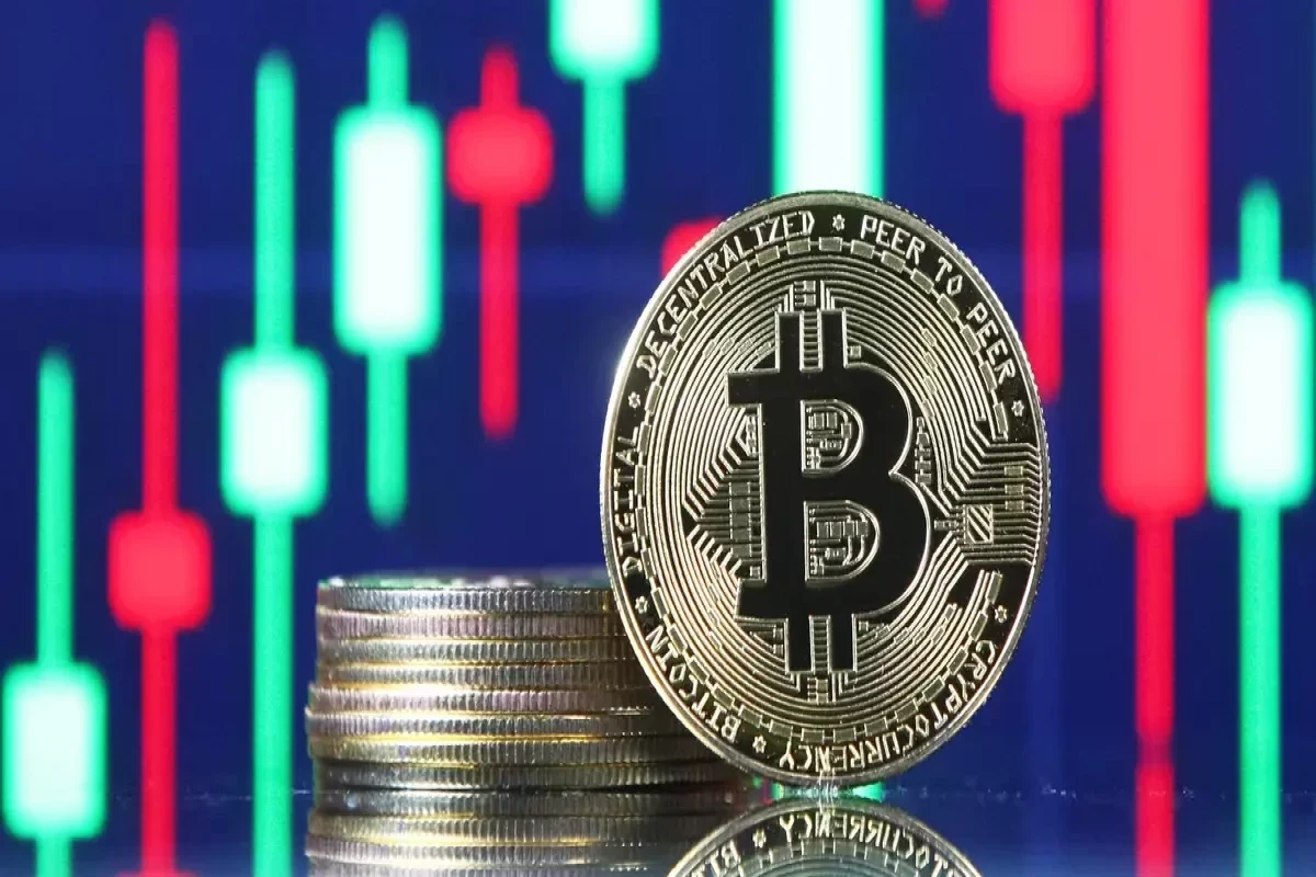 Биткоин подешевел