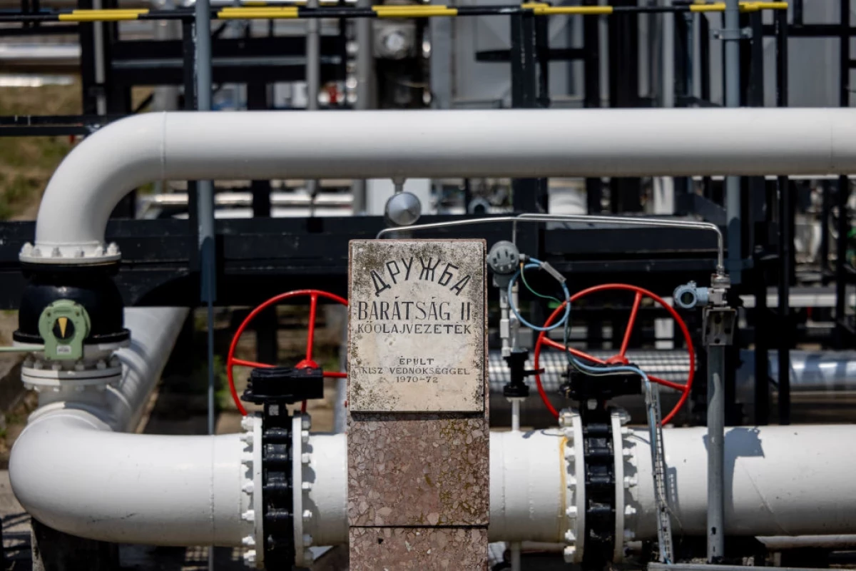 Поставки российской нефти по трубопроводу «Дружба» в Словакию возобновлены