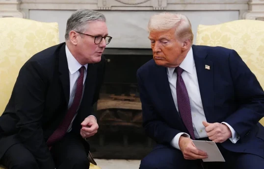 Британский премьер Кир Стармер с президентом США Дональдом Трампом