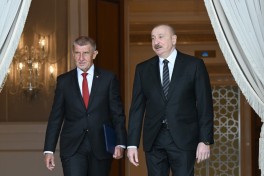 Президент Ильхам Алиев и Премьер-министр Чехии Андрей Бабиш выступили с заявлениями для прессы-ОБНОВЛЕНО-1 -ФОТО 