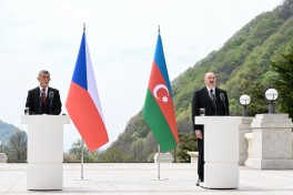 Президент Ильхам Алиев и Премьер-министр Чехии Андрей Бабиш выступили с заявлениями для прессы-ОБНОВЛЕНО-1 -ФОТО 