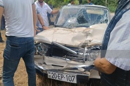 В Товузском районе легковой автомобиль врезался в грузовик, пострадали водитель и ребёнок — ОБНОВЛЕНО-ФОТО 