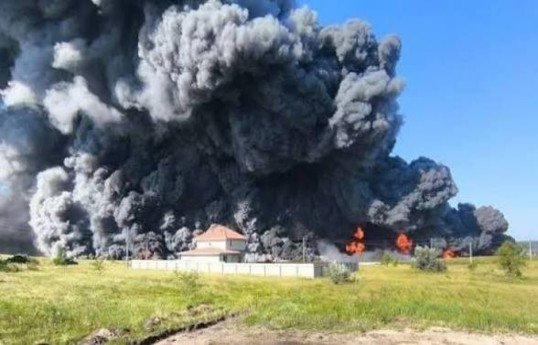 Украинские БПЛА атаковали склад компании во Владимирской области РФ, произошёл пожар