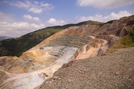 ЗАО «AzerGold» организовало очередной тренинг и медиатур для журналистов