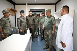 Руководящий состав Минобороны Азербайджана ознакомился с новыми военными объектами, переданными в распоряжение подразделений ПВО - ВИДЕО 