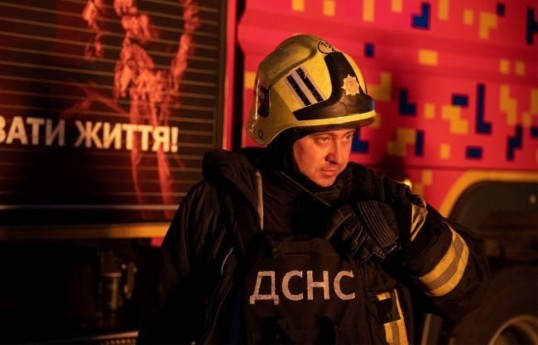 Россия нанесла удар по Сумам управляемыми авиабомбами, повреждены жилые дома и торговый центр