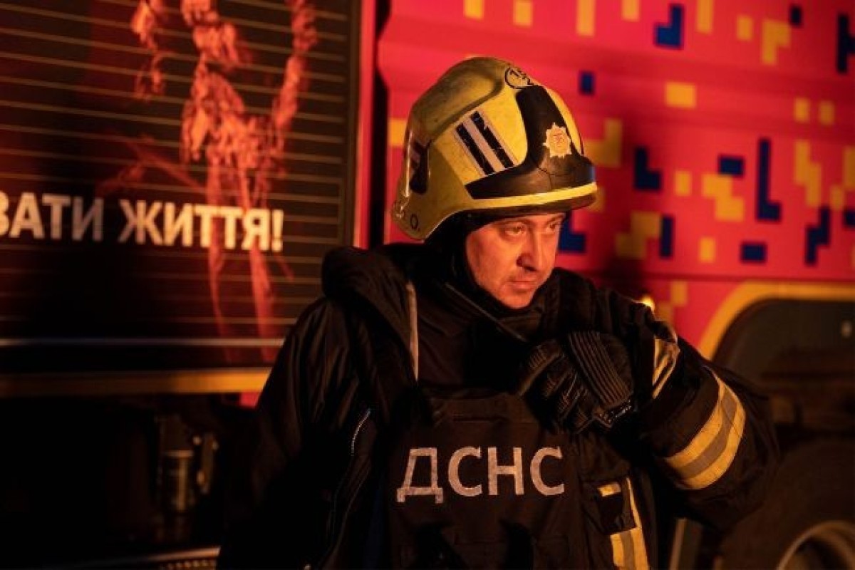 Россия нанесла удар по Сумам управляемыми авиабомбами, повреждены жилые дома и торговый центр