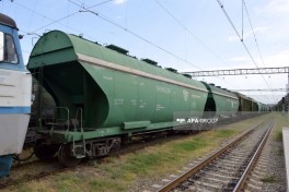 Из России в Армению транзитом через Азербайджан отправлено 14 вагонов с пшеницей -ФОТО 