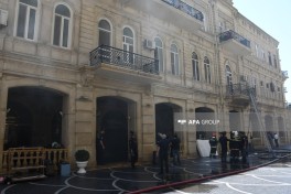 Пожар в ресторане в центре Баку локализован -ОБНОВЛЕНО-4-ФОТО-ВИДЕО 