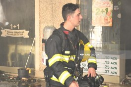 Пожар в ресторане в центре Баку локализован -ОБНОВЛЕНО-4-ФОТО-ВИДЕО 