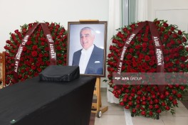 Чингиз Алиоглу похоронен на кладбище «Гурд гапысы» — ФОТО 