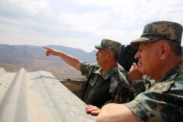 Руководство Минобороны Азербайджана посетило воинские части Отдельной общевойсковой армии — ВИДЕО 