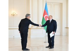 Президент Ильхам Алиев принял верительные грамоты нового посла Германии