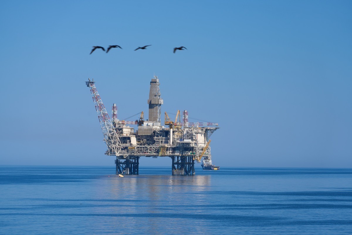 Цена азербайджанской нефти снизилась на 1,6%