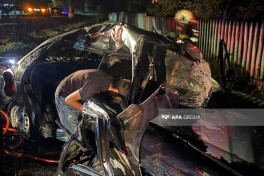 В Загатале  опрокинулся автомобиль под управлением подростка, пострадали четыре человека