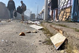 Известный книжный рынок Киева уничтожен ракетными ударами — ФОТО 