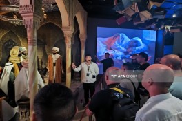 Представители азербайджанских СМИ посетили Мемориальный комплекс Имама Бухари в Самарканде-ФОТО 