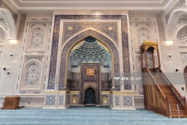 Представители азербайджанских СМИ посетили Мемориальный комплекс Имама Бухари в Самарканде-ФОТО 