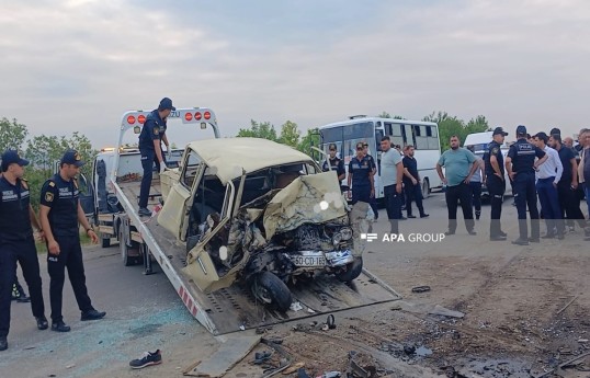 Число погибших в тяжелом ДТП в Шамкире достигло 6 человек