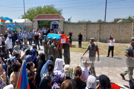 Останки пропавшего без вести шехида Первой Карабахской войны Вагифа Магеррамова захоронены в Нефтчале — ФОТО 