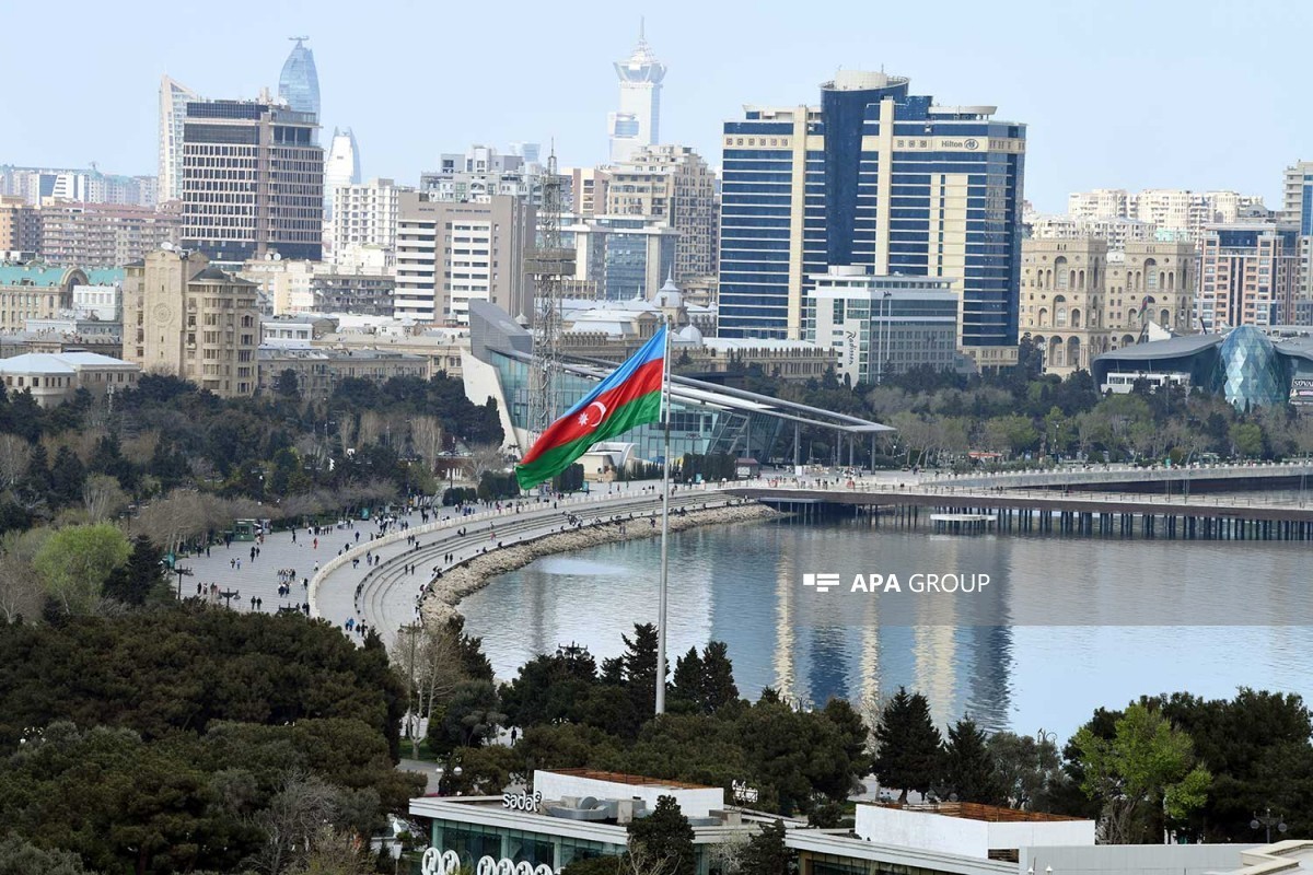 Завтра в Баку будет 38° тепла, в районах 40° тепла