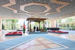 В Ташкенте состоялась церемония официальной встречи Президента Ильхама Алиева -ФОТО 