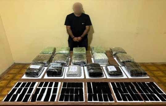 Пресечена контрабанда крупной партии наркотиков из Ирана в Азербайджан, задержаны 3 человека