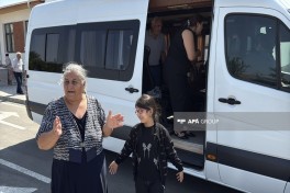 Состоялось очередное переселение в сёла Шукюрбейли и Хоровлу Джабраильского района, жителям вручены ключи от домов -ФОТО 