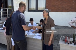 Состоялось очередное переселение в сёла Шукюрбейли и Хоровлу Джабраильского района, жителям вручены ключи от домов -ФОТО 