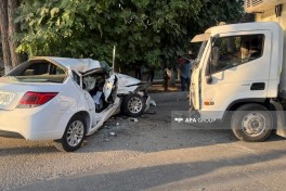 В Ширване столкнулись два автомобиля, есть погибший и пострадавший