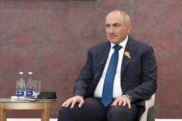 В Бишкеке проходит встреча Президента Ильхама Алиева с Николом Пашиняном-ФОТО -ВИДЕО -ОБНОВЛЕНО 