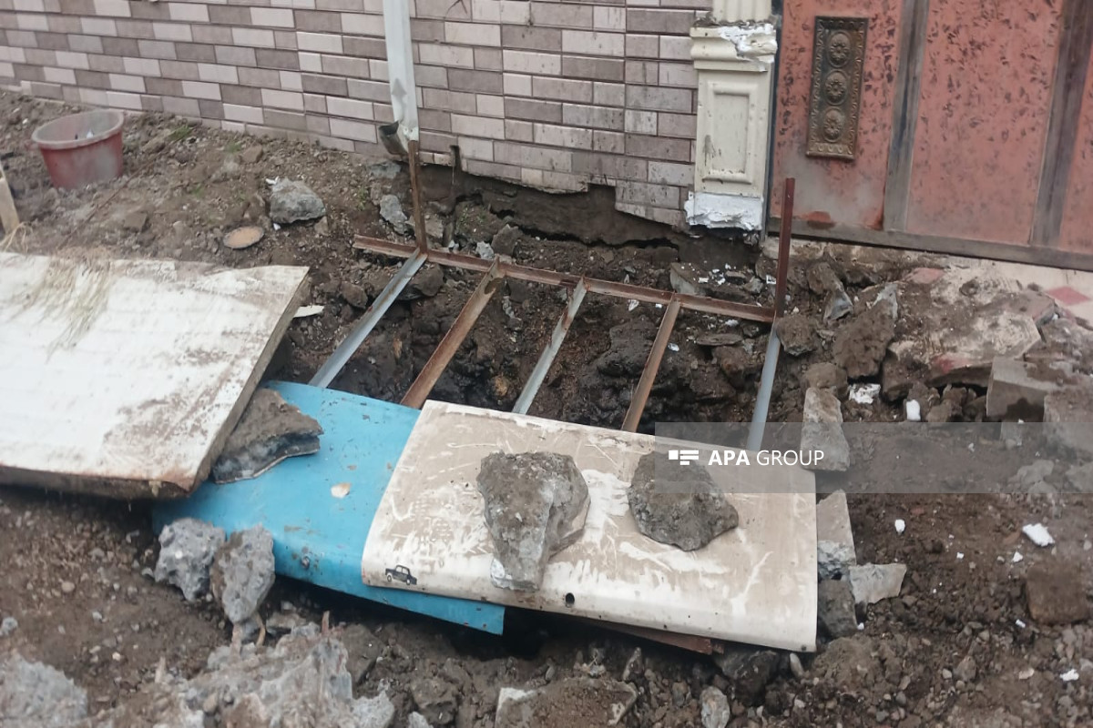 В Гяндже при ремонте канализационной линии произошёл взрыв, пострадали 3 человека -ВИДЕО-ОБНОВЛЕНО 