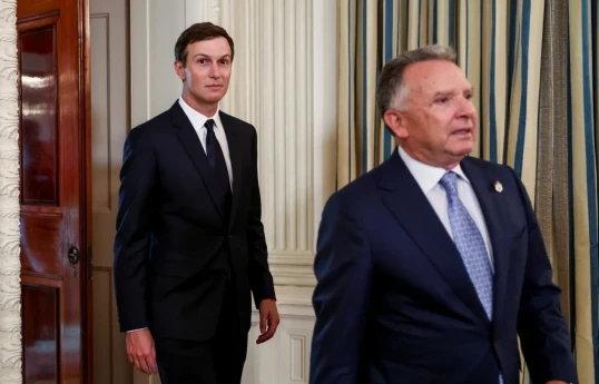 Спецпосланник президента США Стивен Уиткофф и предприниматель Джаред Кушнер
