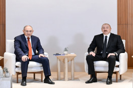 Встреча Президента Азербайджана с Премьер-министром Армении в расширенном составе в Абу-Даби
