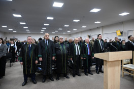 Зачитан приговор Араику Арутюняну, Аркадию Гукасяну, Бако Саакяну, Давиту Ишханяну, Давиду Бабаяну, Левону Мнацаканяну и другим -ОБНОВЛЕНО 