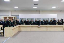 Зачитан приговор Араику Арутюняну, Аркадию Гукасяну, Бако Саакяну, Давиту Ишханяну, Давиду Бабаяну, Левону Мнацаканяну и другим -ОБНОВЛЕНО 